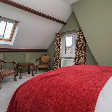 Holiday home Providence York
